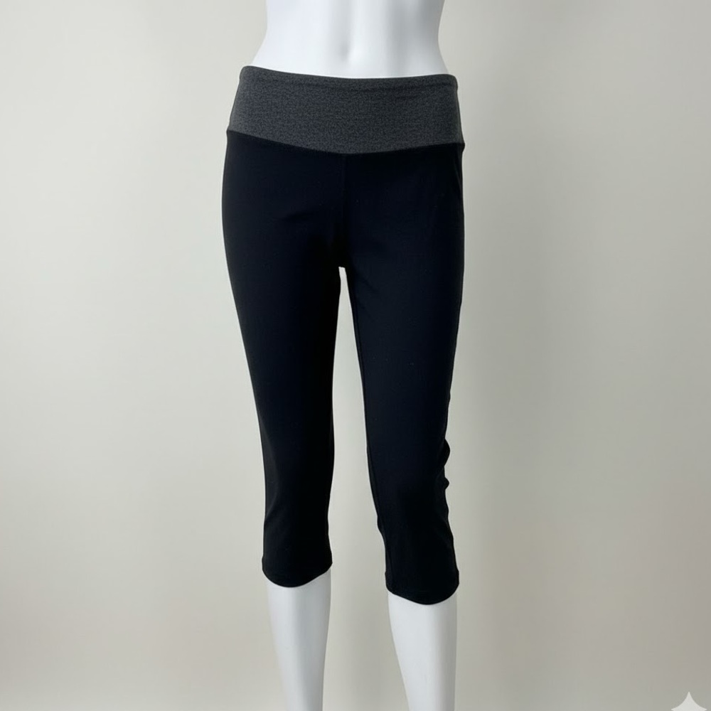 Black Thick TNA Athletic Leggings/Tights from ARITZIA